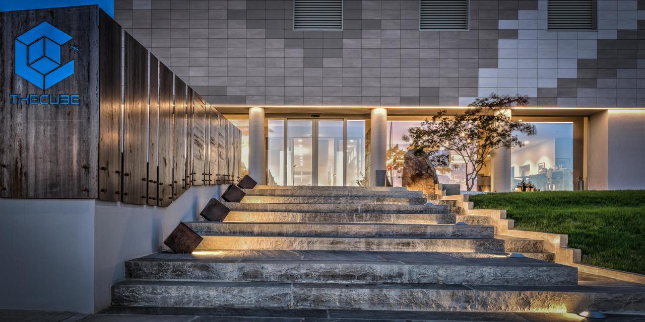Hotel The Cube Fidenza Exterior foto